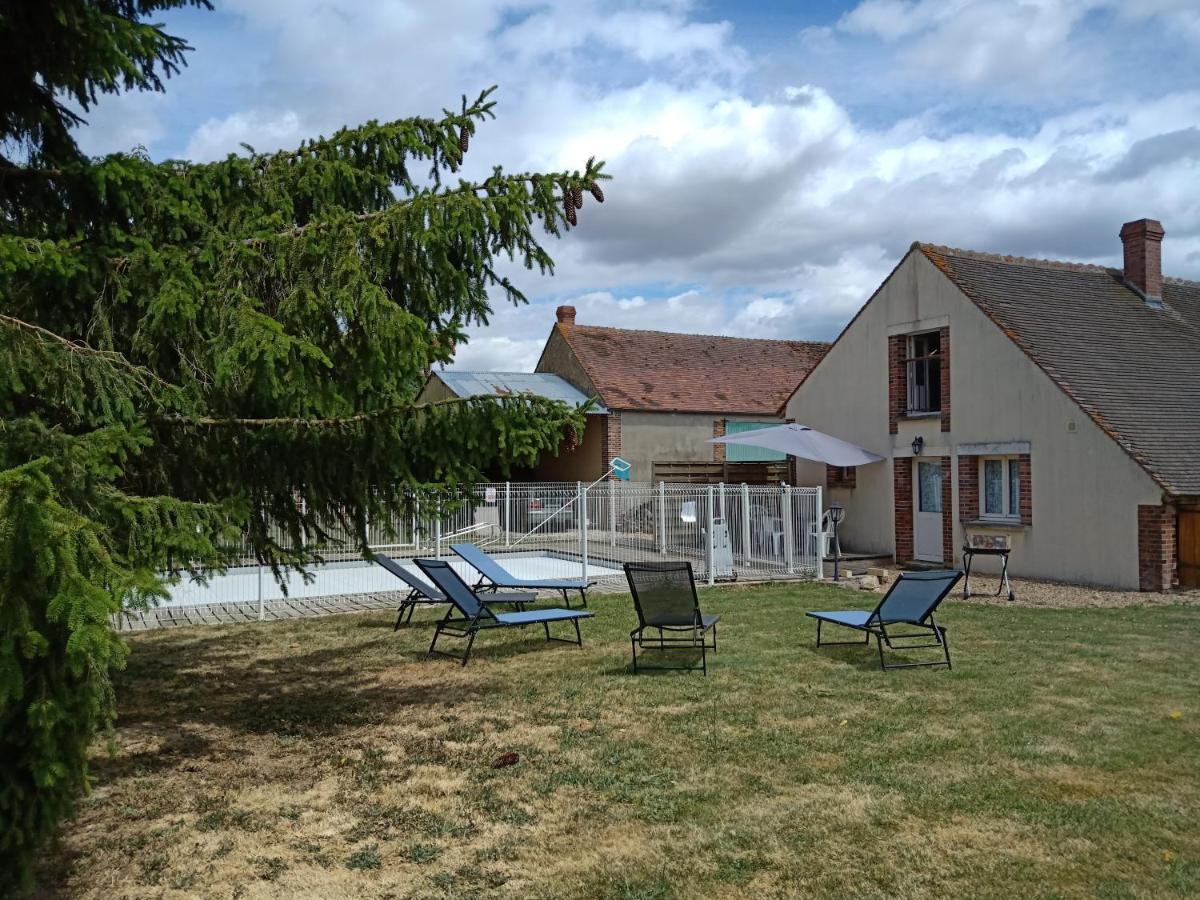 Вилла Chez Magali Courtemaux Экстерьер фото